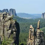 Ferieneinrichtungen Haus Am Stein Bei B Holiday home