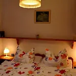 Ferieneinrichtungen Haus Am Stein Bei B