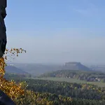 Ferieneinrichtungen Haus Am Stein Bei B Konigstein an der Elbe