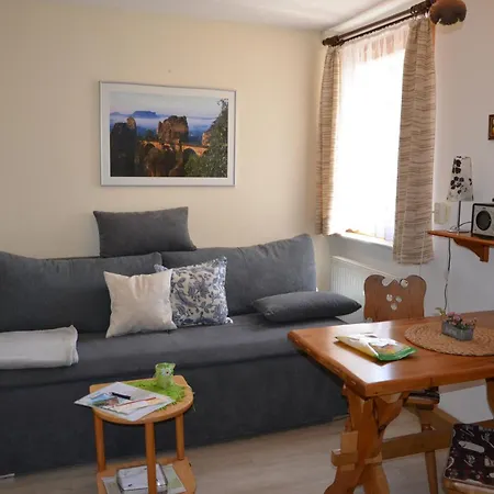 Ferieneinrichtungen Haus Am Stein Bei B Holiday home