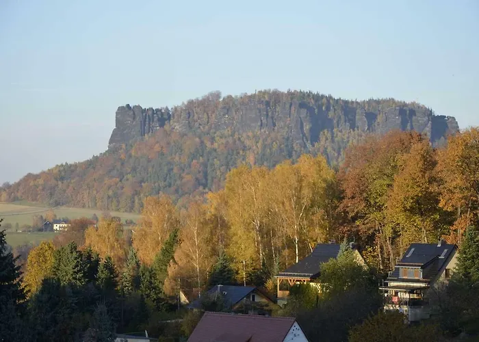 펜션 Ferieneinrichtungen Haus Am Stein Bei B 쾨닉슈타인 안 데어 엘베