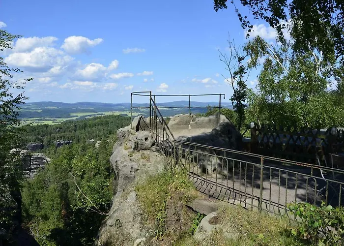 Ferieneinrichtungen Haus Am Stein Bei B
