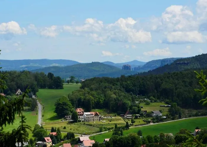 Ferieneinrichtungen Haus Am Stein Bei B * 쾨닉슈타인 안 데어 엘베
