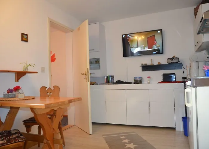 Ferieneinrichtungen Haus Am Stein Bei B 쾨닉슈타인 안 데어 엘베